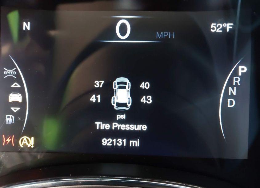 Photo 15 of 2018 Jeep Grand CHEROKEE ALTITUDE 4X2 (VIN 1C4RJEAG2JC430691)