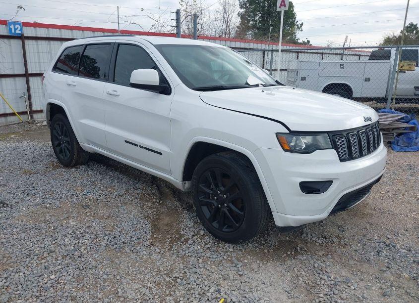 2018 Jeep Grand CHEROKEE ALTITUDE 4X2 (VIN 1C4RJEAG2JC460158) main photo