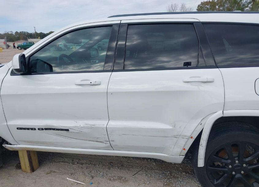 Photo 14 of 2018 Jeep Grand CHEROKEE ALTITUDE 4X2 (VIN 1C4RJEAG2JC460158)