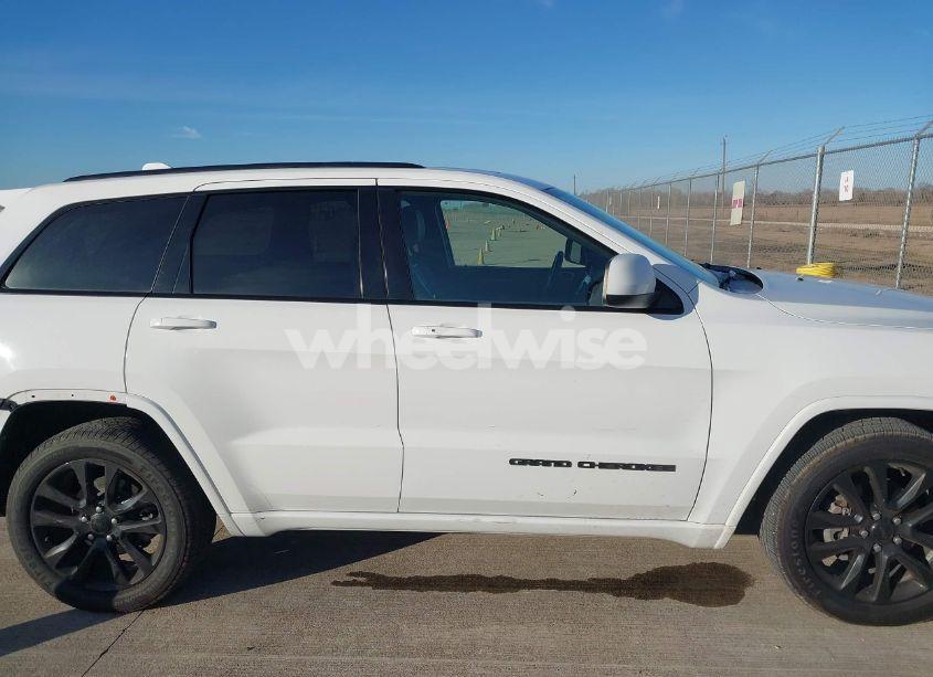 Photo 13 of 2020 Jeep Grand CHEROKEE ALTITUDE 4X2 (VIN 1C4RJEAG2LC316984)