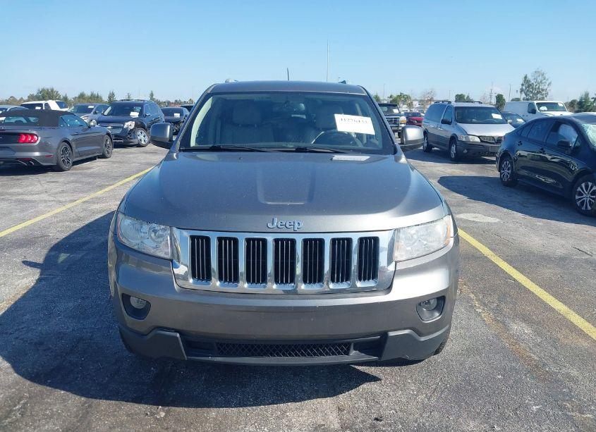 Photo 12 of 2012 Jeep Grand CHEROKEE LAREDO (VIN 1C4RJEAG3CC157618)