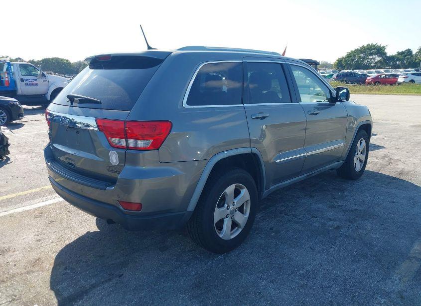 Photo 4 of 2012 Jeep Grand CHEROKEE LAREDO (VIN 1C4RJEAG3CC157618)