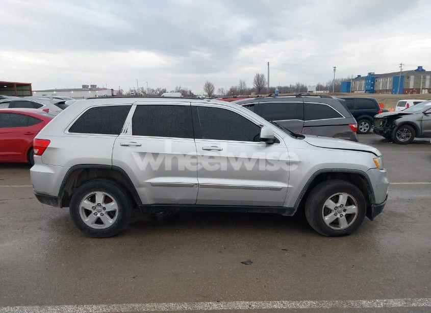 Photo 13 of 2012 Jeep Grand CHEROKEE LAREDO (VIN 1C4RJEAG3CC167128)