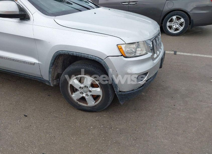 Photo 18 of 2012 Jeep Grand CHEROKEE LAREDO (VIN 1C4RJEAG3CC167128)