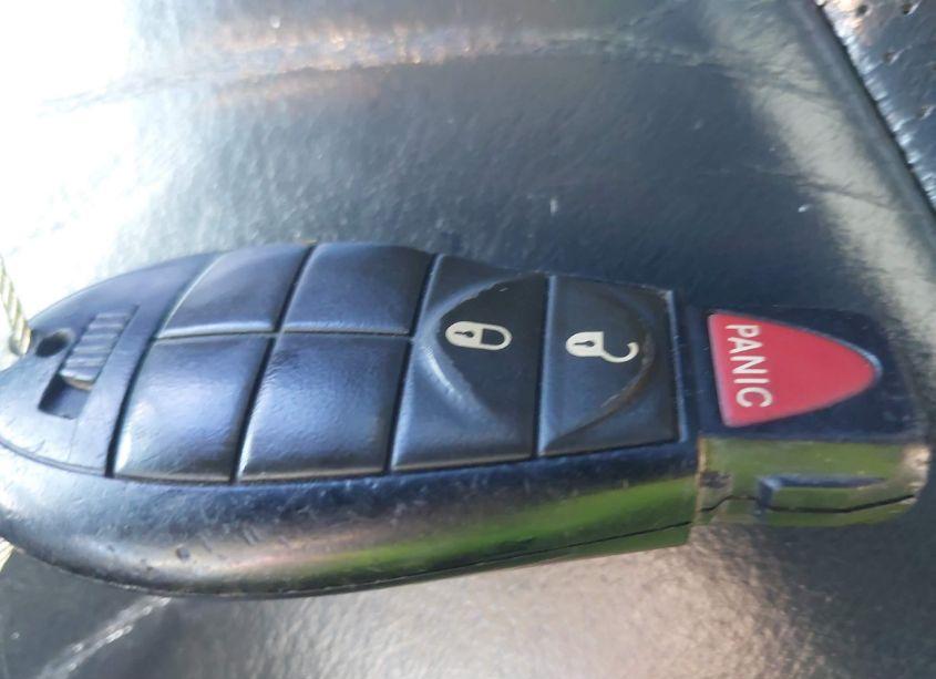 Photo 11 of 2012 Jeep Grand CHEROKEE LAREDO (VIN 1C4RJEAG3CC327945)