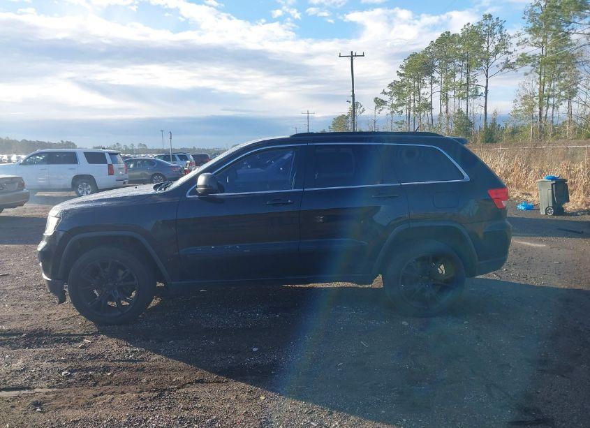 Photo 14 of 2012 Jeep Grand CHEROKEE LAREDO (VIN 1C4RJEAG3CC327945)