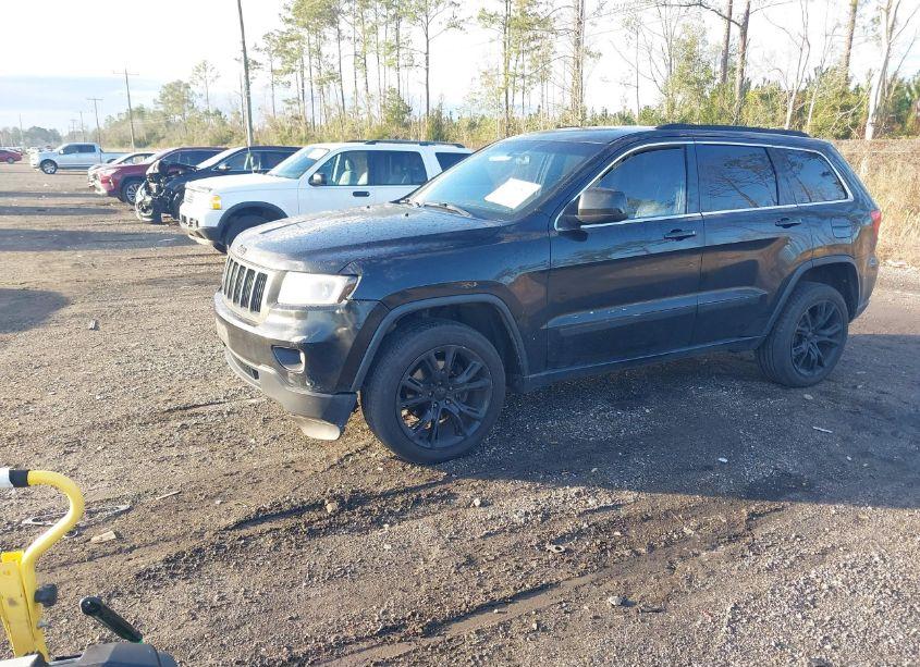 Photo 2 of 2012 Jeep Grand CHEROKEE LAREDO (VIN 1C4RJEAG3CC327945)