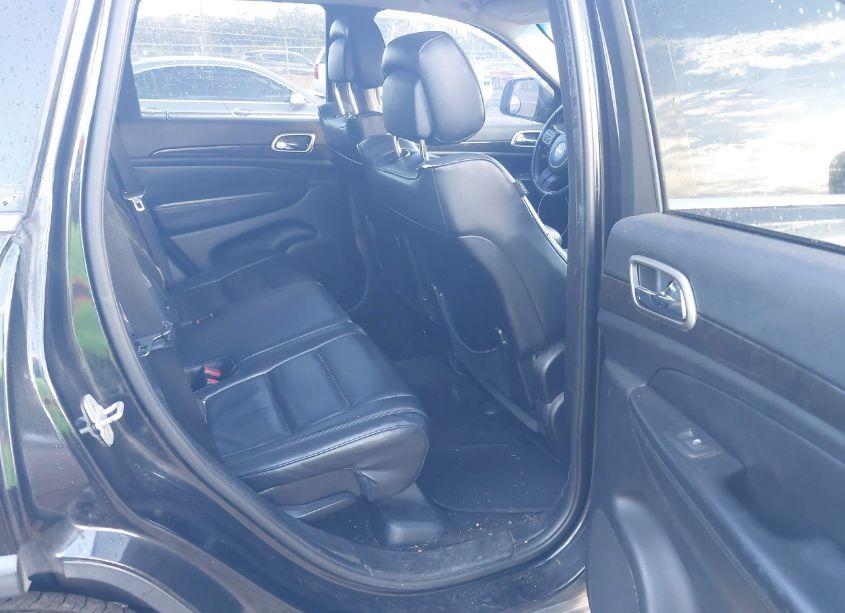 Photo 8 of 2012 Jeep Grand CHEROKEE LAREDO (VIN 1C4RJEAG3CC327945)