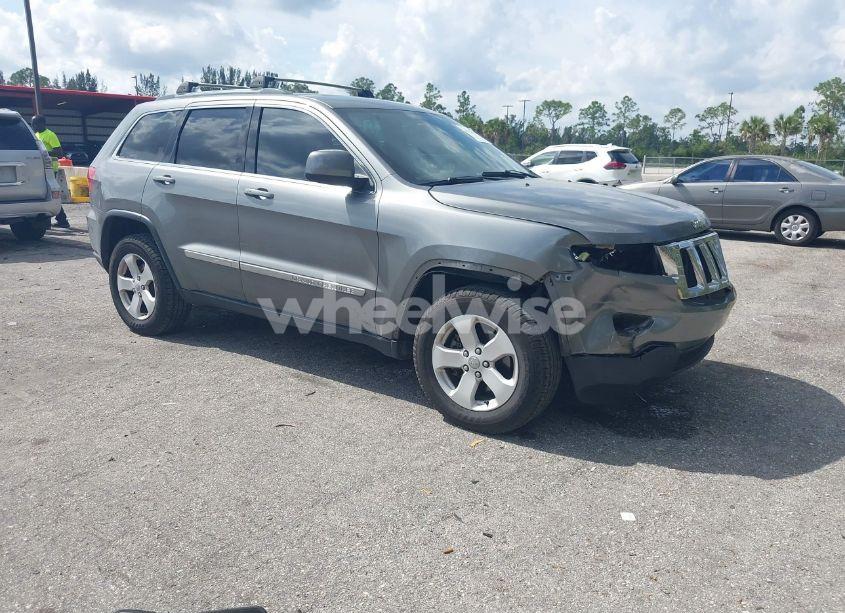 2013 Jeep Grand CHEROKEE LAREDO (VIN 1C4RJEAG3DC507797) main photo