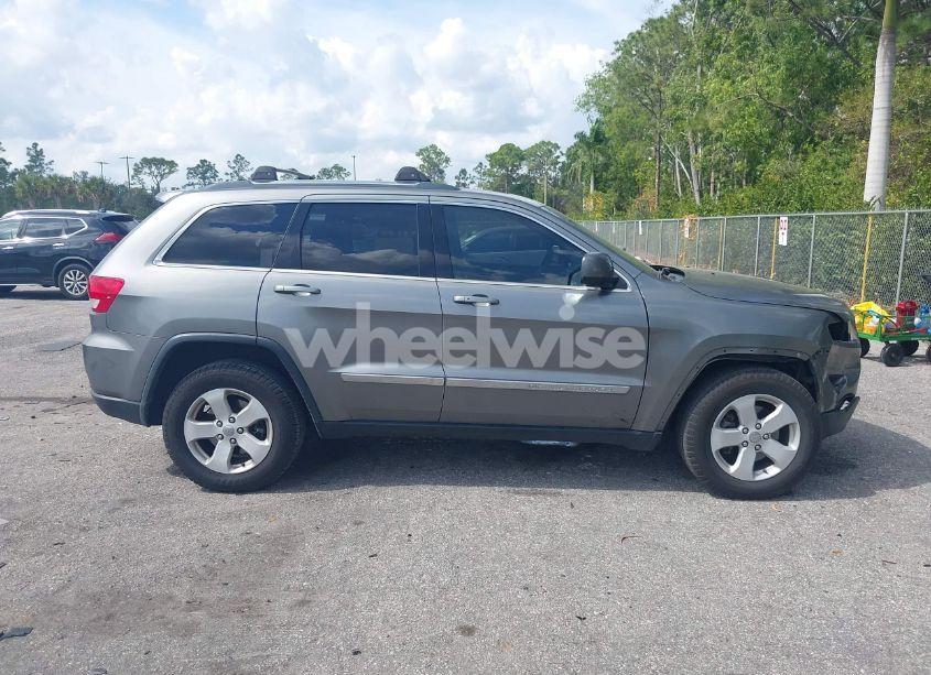Photo 13 of 2013 Jeep Grand CHEROKEE LAREDO (VIN 1C4RJEAG3DC507797)