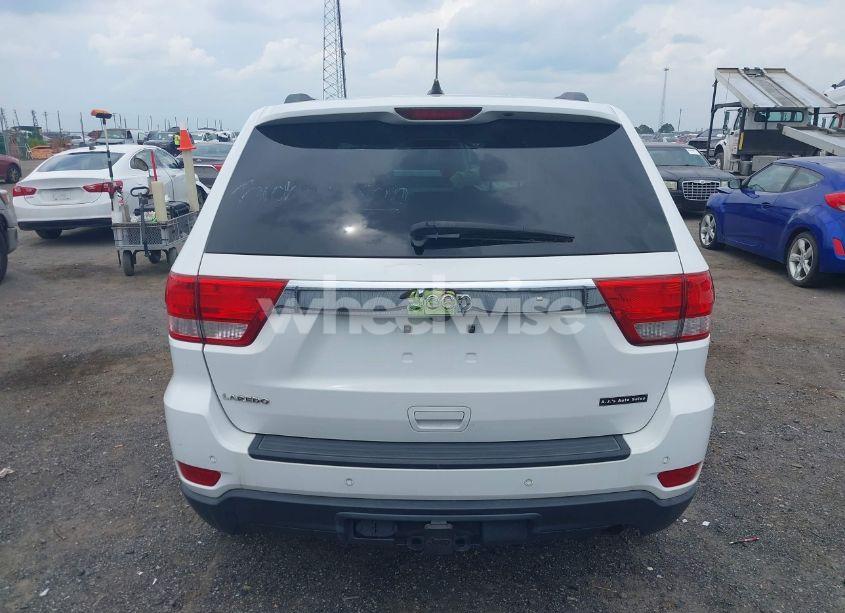 Photo 17 of 2013 Jeep Grand CHEROKEE LAREDO (VIN 1C4RJEAG3DC588574)