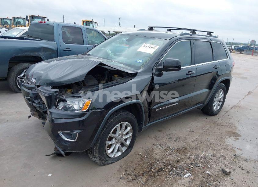 Photo 2 of 2014 Jeep Grand CHEROKEE LAREDO (VIN 1C4RJEAG3EC145150)