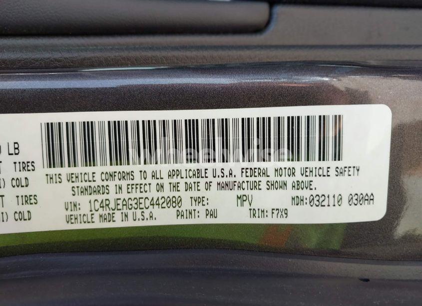 Photo 9 of 2014 Jeep Grand CHEROKEE LAREDO (VIN 1C4RJEAG3EC442080)