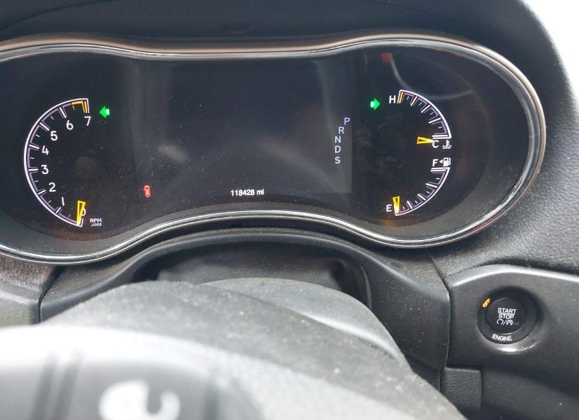 Photo 7 of 2015 Jeep Grand CHEROKEE LAREDO (VIN 1C4RJEAG3FC700776)