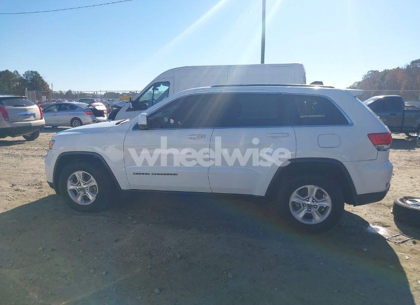 Photo 15 of 2017 Jeep Grand CHEROKEE LAREDO 4X2 (VIN 1C4RJEAG3HC614855)