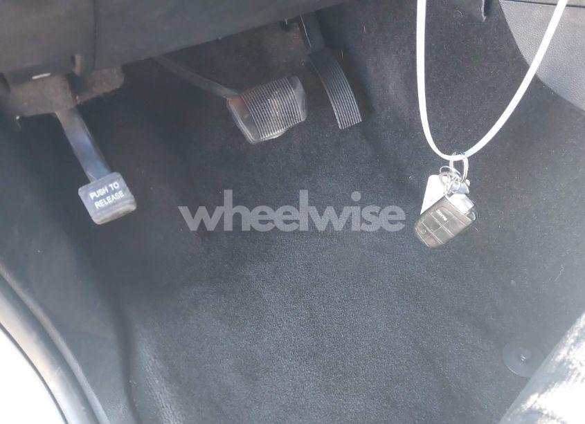 Photo 18 of 2017 Jeep Grand CHEROKEE LAREDO 4X2 (VIN 1C4RJEAG3HC614855)