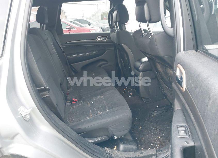 Photo 8 of 2017 Jeep Grand CHEROKEE LAREDO 4X2 (VIN 1C4RJEAG3HC669080)