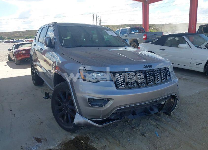 2017 Jeep Grand CHEROKEE ALTITUDE 4X2 (VIN 1C4RJEAG3HC826915) main photo