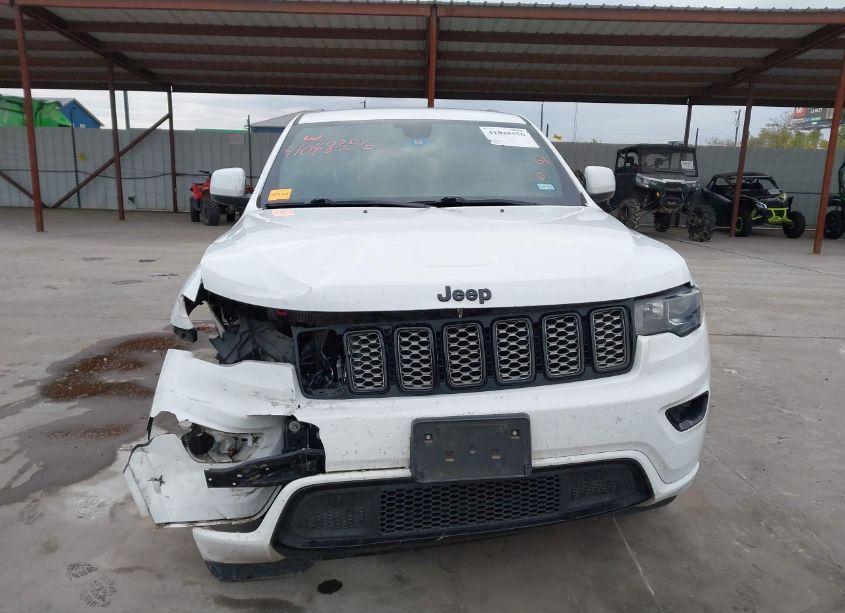 Photo 13 of 2018 Jeep Grand CHEROKEE ALTITUDE 4X2 (VIN 1C4RJEAG3JC511697)