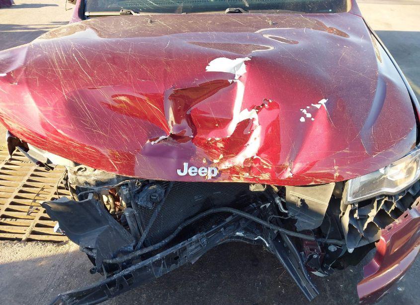 Photo 10 of 2019 Jeep Grand CHEROKEE LAREDO 4X2 (VIN 1C4RJEAG3KC555717)