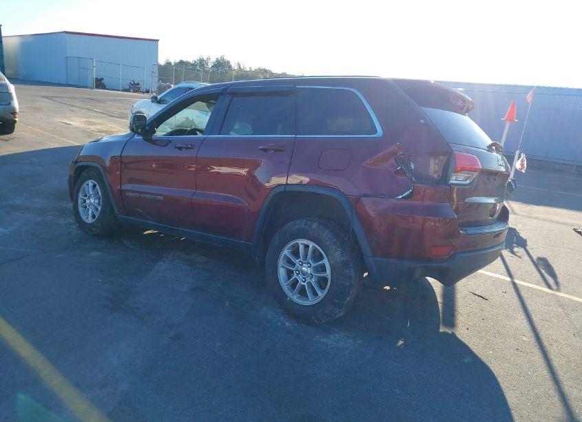 Photo 3 of 2019 Jeep Grand CHEROKEE LAREDO 4X2 (VIN 1C4RJEAG3KC555717)