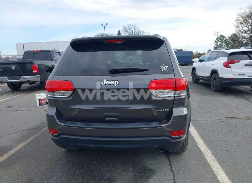 Photo 16 of 2019 Jeep Grand CHEROKEE LAREDO E 4X2 (VIN 1C4RJEAG3KC580777)