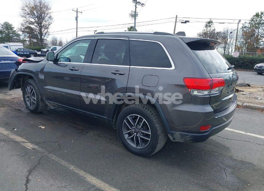 Photo 3 of 2019 Jeep Grand CHEROKEE LAREDO E 4X2 (VIN 1C4RJEAG3KC580777)