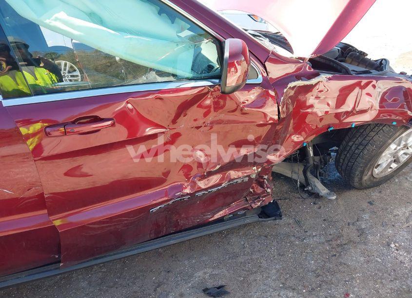 Photo 6 of 2019 Jeep Grand CHEROKEE LAREDO E 4X2 (VIN 1C4RJEAG3KC650035)