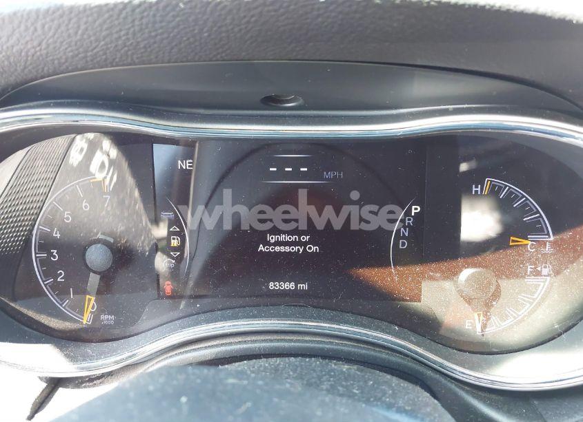 Photo 7 of 2019 Jeep Grand CHEROKEE LAREDO E 4X2 (VIN 1C4RJEAG3KC650035)