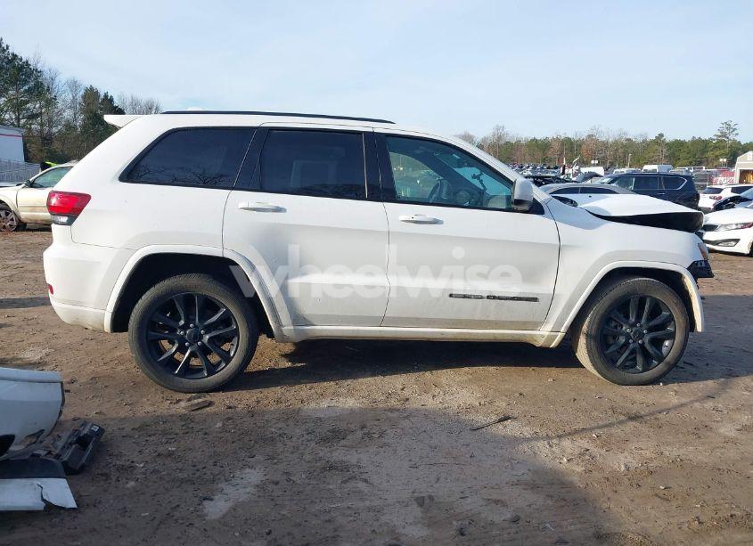 Photo 14 of 2019 Jeep Grand CHEROKEE ALTITUDE 4X2 (VIN 1C4RJEAG3KC716017)