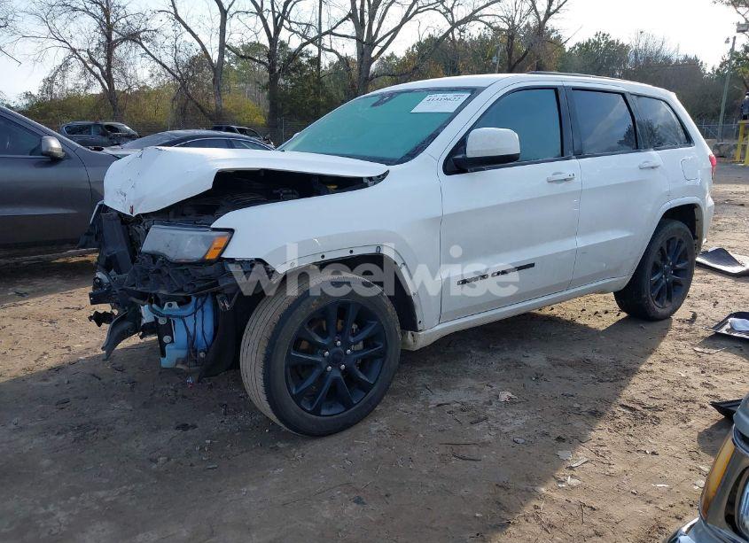 Photo 2 of 2019 Jeep Grand CHEROKEE ALTITUDE 4X2 (VIN 1C4RJEAG3KC716017)
