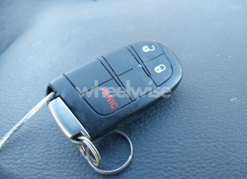 Photo 11 of 2020 Jeep Grand CHEROKEE LAREDO E 4X2 (VIN 1C4RJEAG3LC245794)