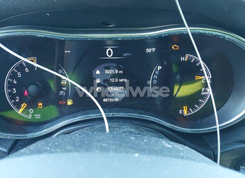 Photo 7 of 2020 Jeep Grand CHEROKEE LAREDO E 4X2 (VIN 1C4RJEAG3LC245794)