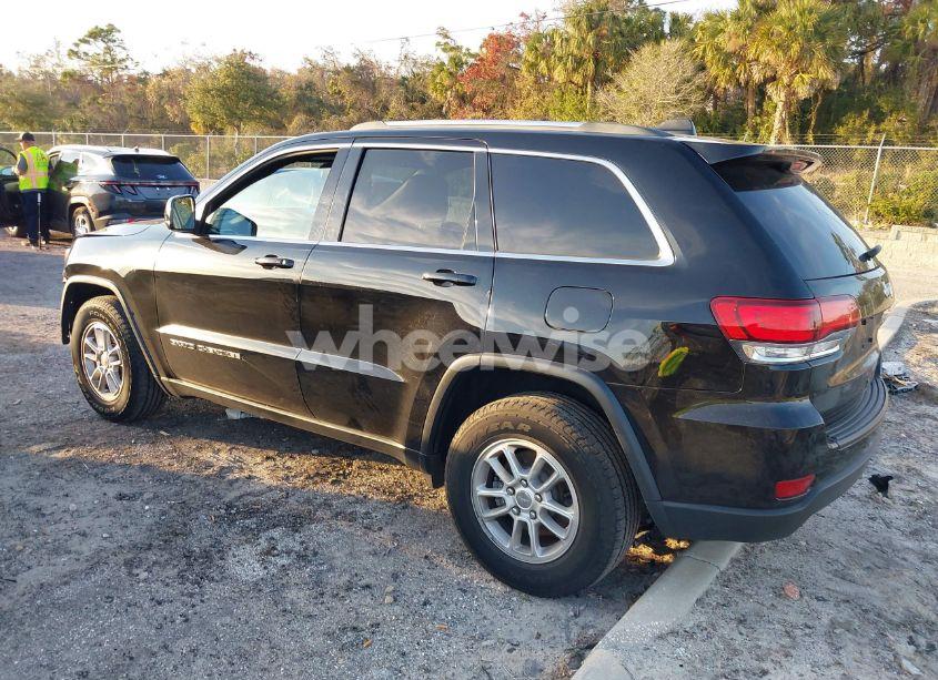 Photo 3 of 2020 Jeep Grand CHEROKEE LAREDO E 4X2 (VIN 1C4RJEAG3LC252051)