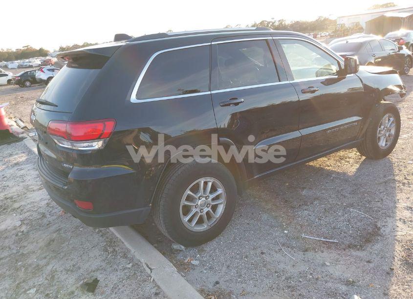 Photo 4 of 2020 Jeep Grand CHEROKEE LAREDO E 4X2 (VIN 1C4RJEAG3LC252051)
