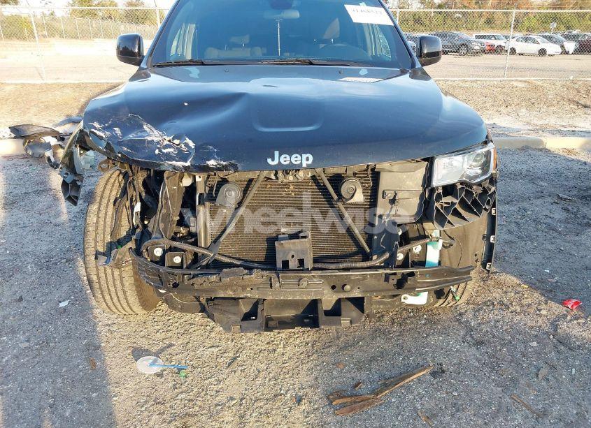 Photo 6 of 2020 Jeep Grand CHEROKEE LAREDO E 4X2 (VIN 1C4RJEAG3LC252051)