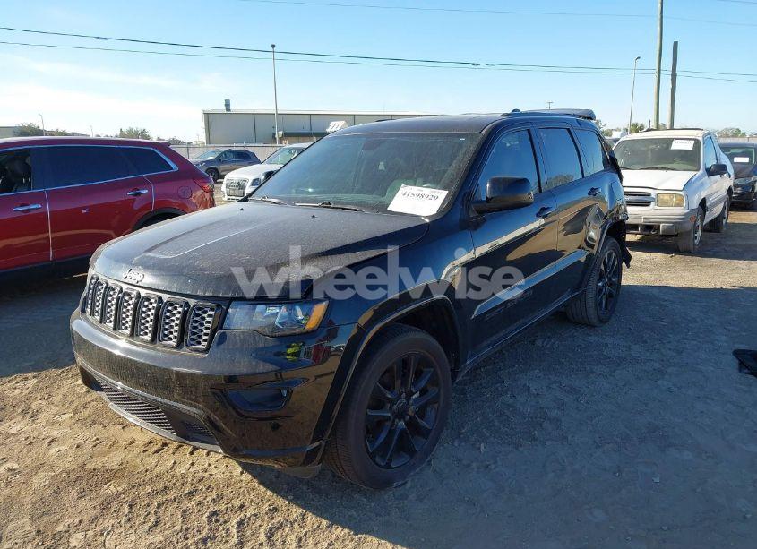 Photo 2 of 2020 Jeep Grand CHEROKEE ALTITUDE 4X2 (VIN 1C4RJEAG3LC428323)