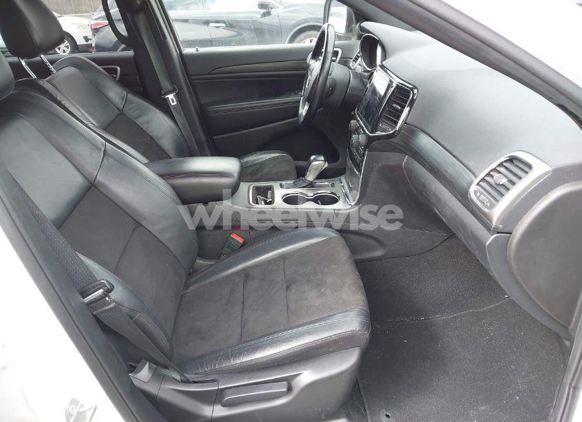Photo 5 of 2021 Jeep Grand CHEROKEE LAREDO X 4X2 (VIN 1C4RJEAG3MC712147)