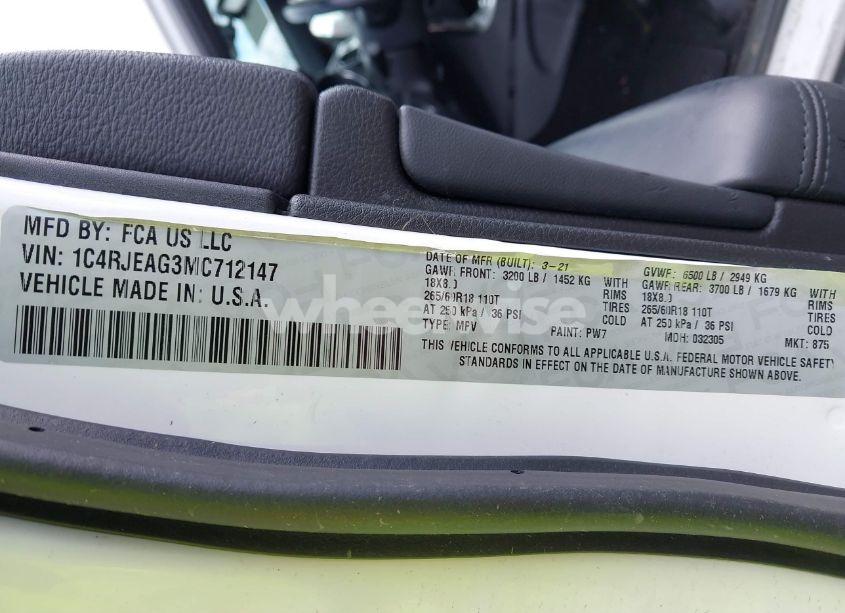 Photo 9 of 2021 Jeep Grand CHEROKEE LAREDO X 4X2 (VIN 1C4RJEAG3MC712147)