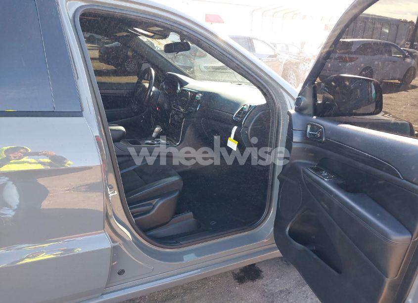 Photo 5 of 2021 Jeep Grand CHEROKEE LAREDO X 4X2 (VIN 1C4RJEAG3MC713511)