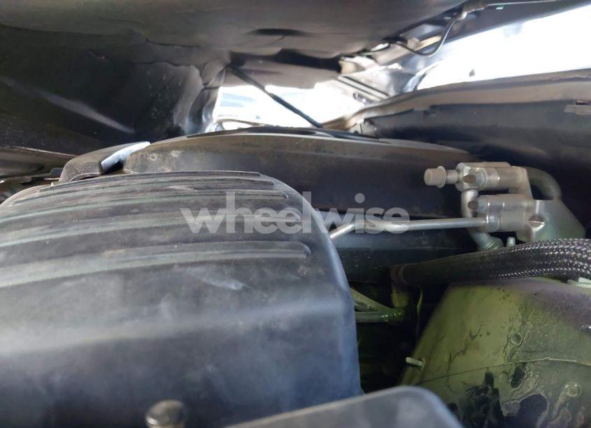 Photo 10 of 2021 Jeep Grand CHEROKEE LAREDO E 4X2 (VIN 1C4RJEAG3MC738070)
