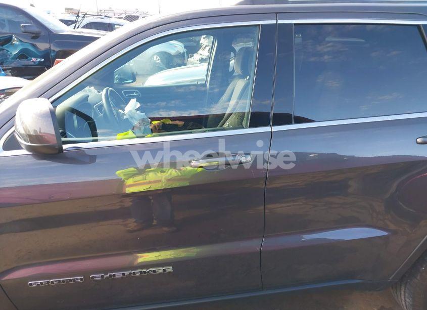 Photo 14 of 2021 Jeep Grand CHEROKEE LAREDO E 4X2 (VIN 1C4RJEAG3MC738070)