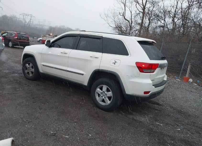 Photo 3 of 2012 Jeep Grand CHEROKEE LAREDO (VIN 1C4RJEAG4CC105530)
