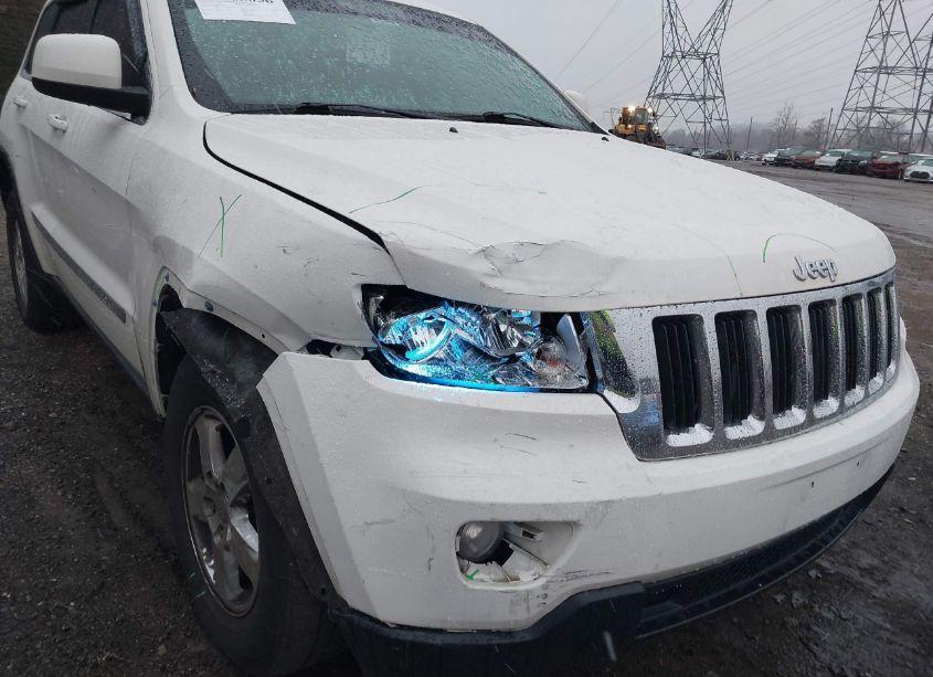 Photo 6 of 2012 Jeep Grand CHEROKEE LAREDO (VIN 1C4RJEAG4CC105530)