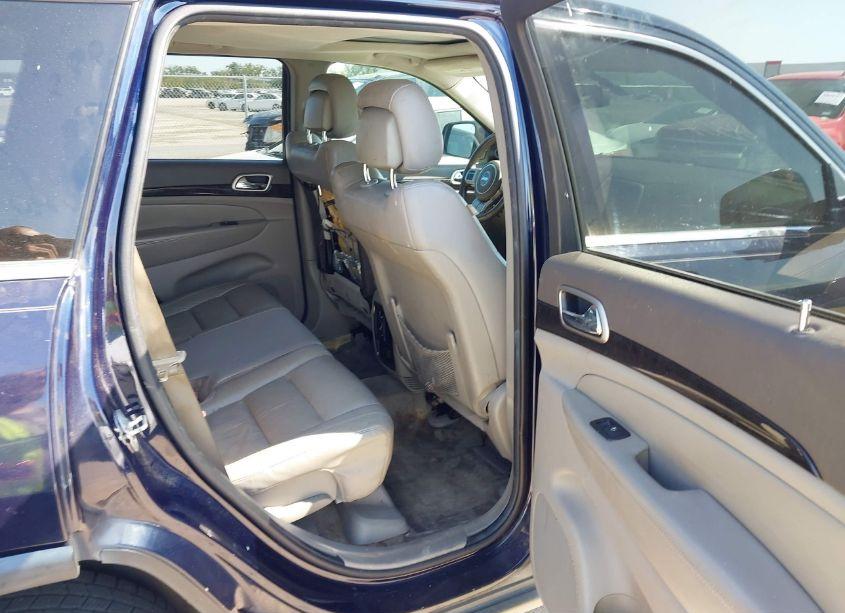 Photo 8 of 2012 Jeep Grand CHEROKEE LAREDO (VIN 1C4RJEAG4CC237767)
