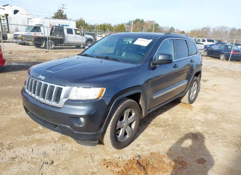 Photo 2 of 2012 Jeep Grand CHEROKEE LAREDO (VIN 1C4RJEAG4CC314167)