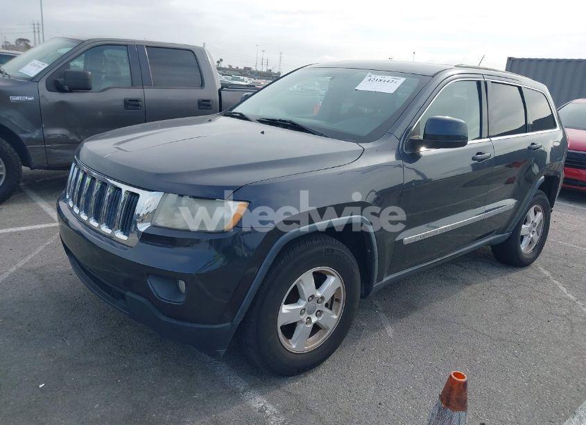 Photo 2 of 2012 Jeep Grand CHEROKEE LAREDO (VIN 1C4RJEAG4CC362672)