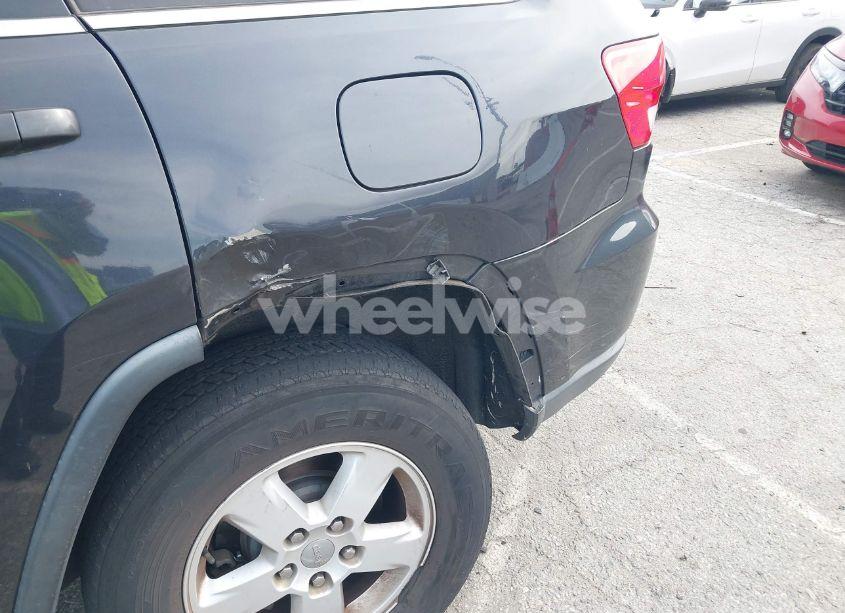 Photo 6 of 2012 Jeep Grand CHEROKEE LAREDO (VIN 1C4RJEAG4CC362672)