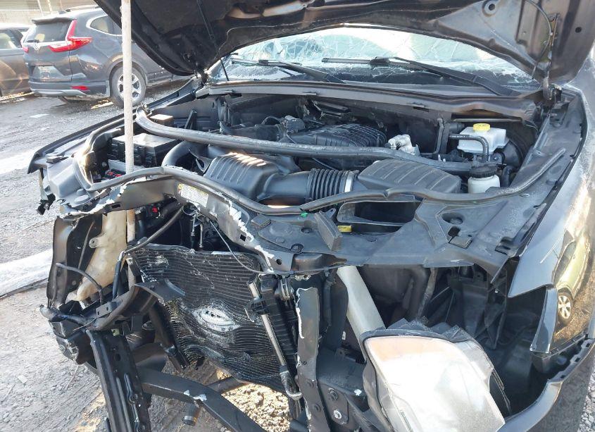 Photo 10 of 2013 Jeep Grand CHEROKEE LAREDO (VIN 1C4RJEAG4DC504195)