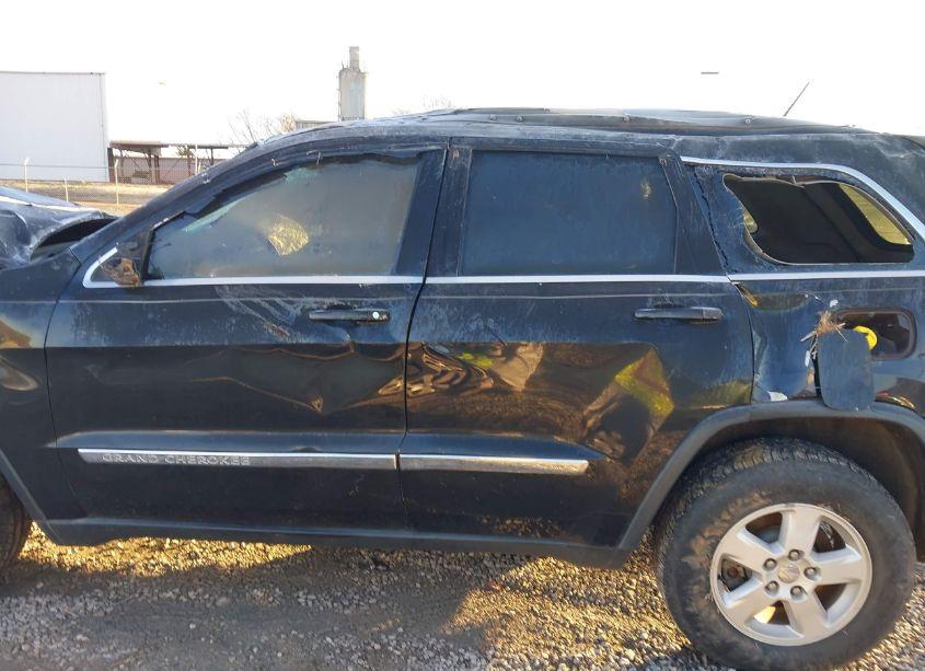 Photo 14 of 2013 Jeep Grand CHEROKEE LAREDO (VIN 1C4RJEAG4DC504195)